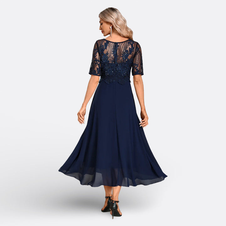 Bianca Rosa™ | Vestito in Pizzo con Maniche Corte