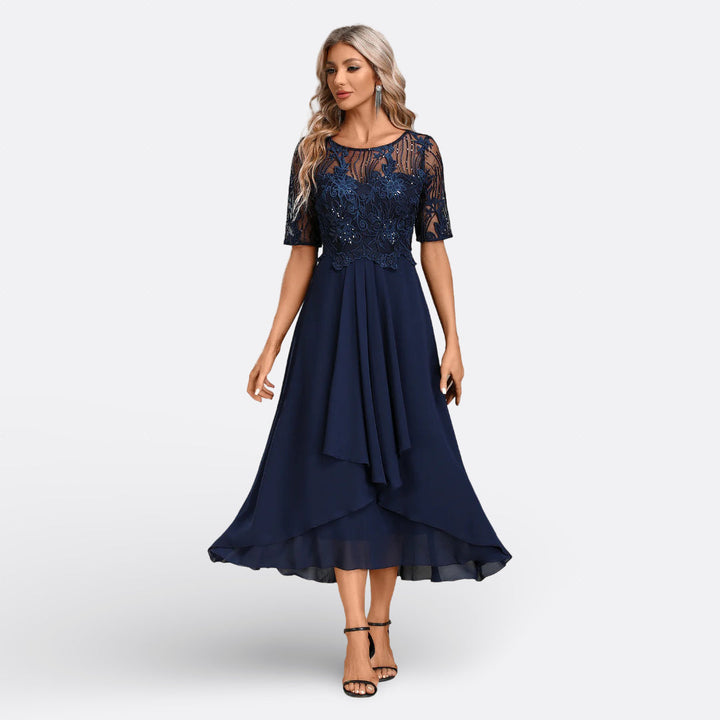 Bianca Rosa™ | Vestito in Pizzo con Maniche Corte