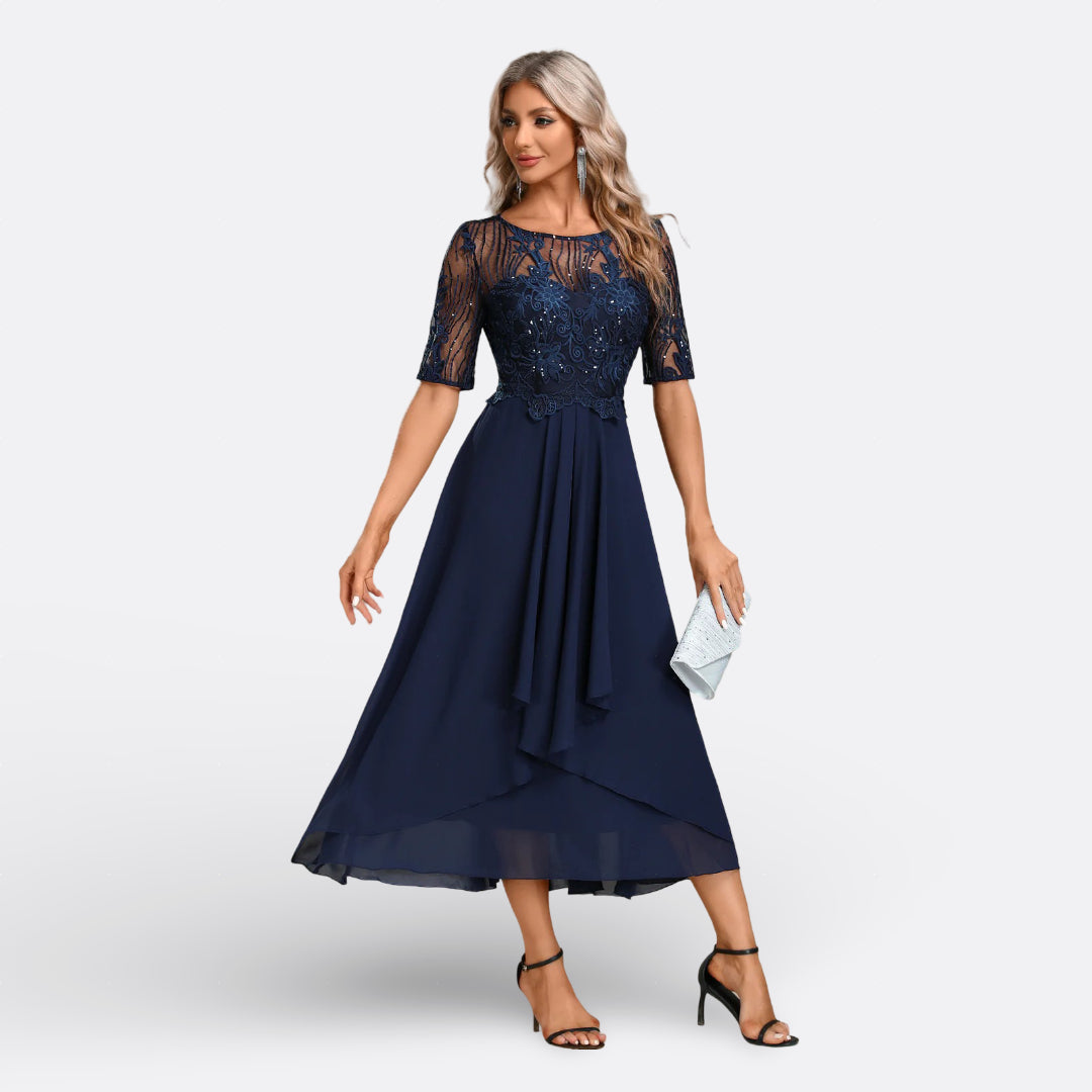 Bianca Rosa™ | Vestito in Pizzo con Maniche Corte
