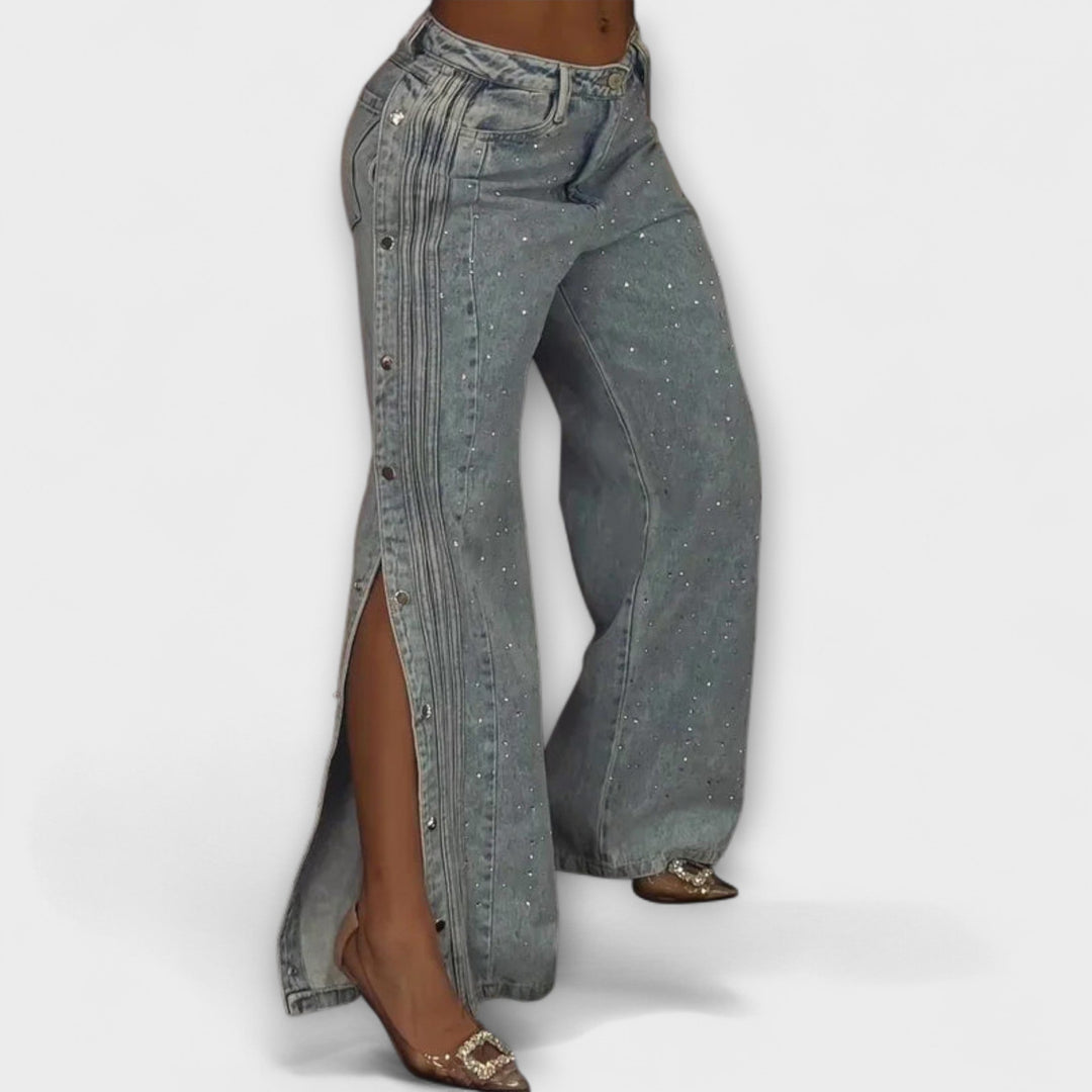 Mirella Rosa™ | Jeans a Vita Alta con Decorazioni in Strass e Bottoni Laterali