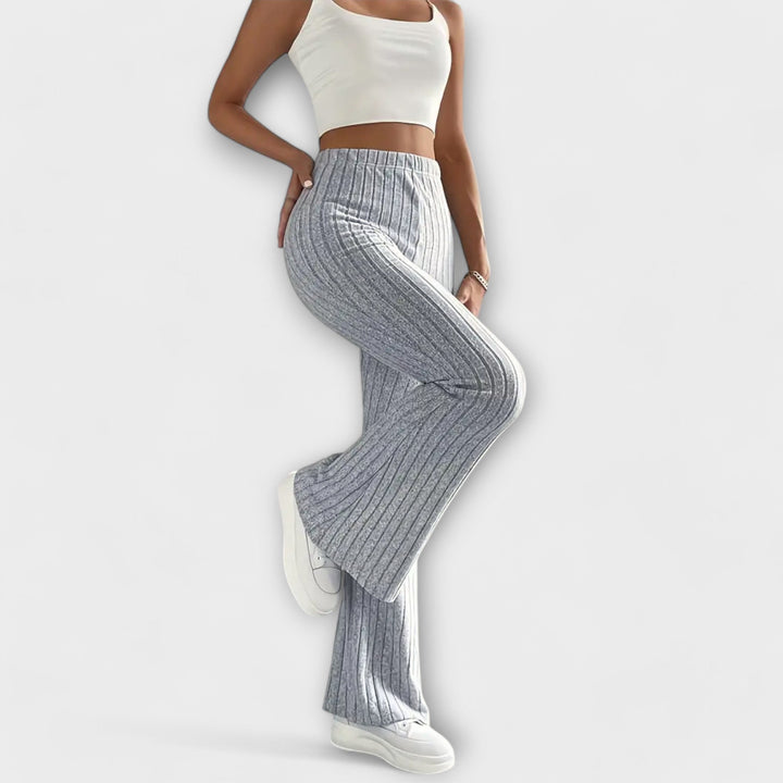 Filomena™ | Pantaloni svasati con struttura fine