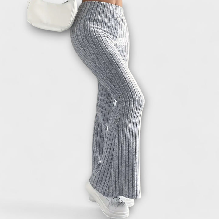 Filomena™ | Pantaloni svasati con struttura fine