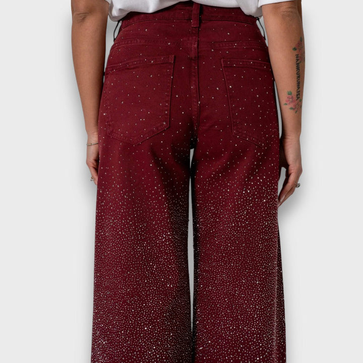 Carmela™ | Jeans a gamba larga con strass in Bordeaux
