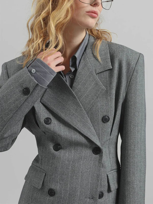 Fiorella™ | Blazer Grigio Striato con Cintura